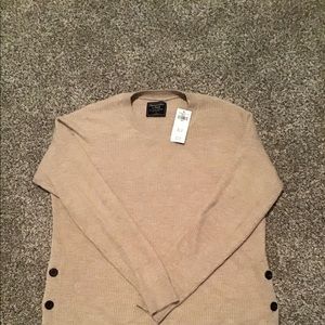 Abercrombie & Fitch sweater